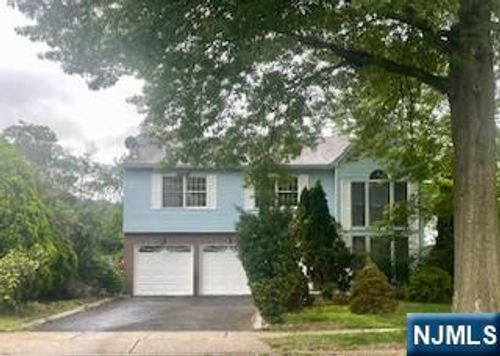 266 Grand St, New Milford, NJ, 07646-1631 | Card Image