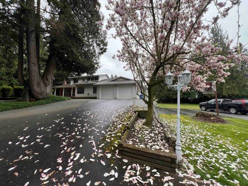 6582 Satchell St, Abbotsford, BC, V4X2G2 | Card Image
