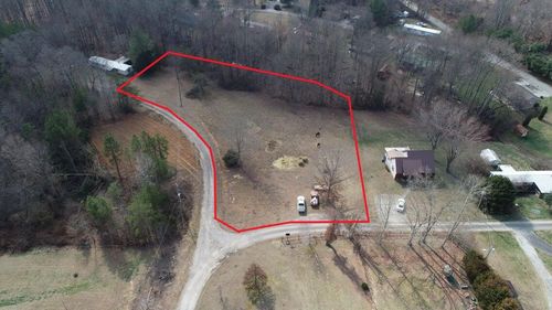 999 Larry Drive, Corbin, KY, 40701 | Card Image