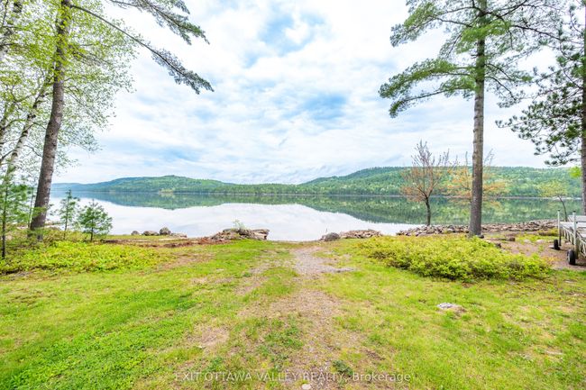 51 Myrlin Way, House other with 2 bedrooms, 1 bathrooms and 8 parking in Deep River ON | Image 34
