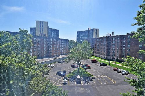 apt-5k-18 211th St, Bayside, NY, 11360-1822 | Card Image