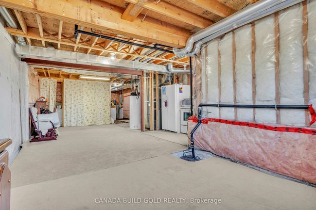 53 Bottomwood St, House attached with 3 bedrooms, 3 bathrooms and 3 parking in Brampton ON | Image 35