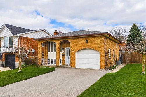 117 Stonyburn Crescent, Cambridge, ON, N1R7X2 | Card Image