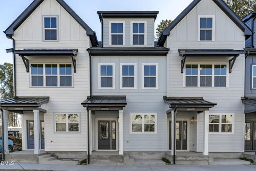 unit-106-4811 Gossamer Ln, Raleigh, NC, 27616-3917 | Card Image