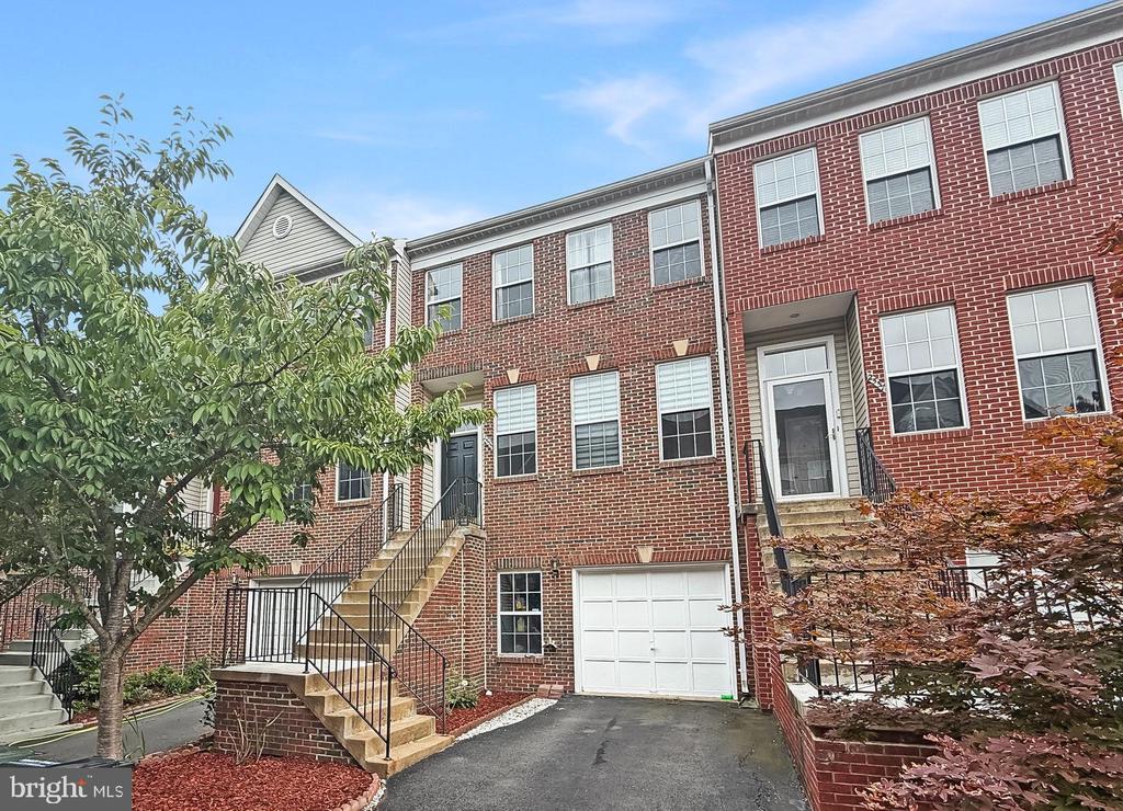 Residential Lease in HERNDON