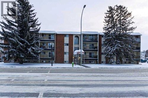 4721 55 St, Red Deer, AB, T4N2H9 | Card Image