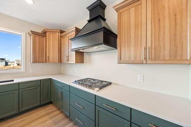 Beautiful wood hood | Image 14