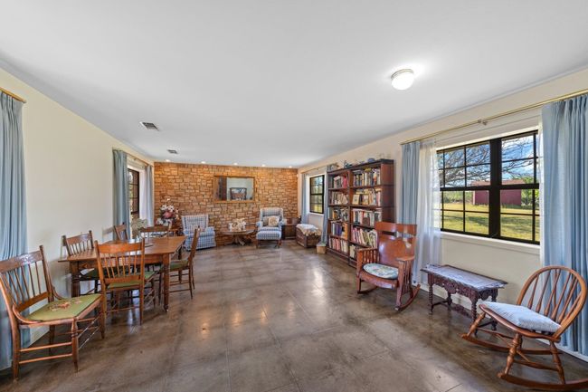 13315 N State Highway 16, Home with 3 bedrooms, 3 bathrooms and null parking in Llano TX | Image 12