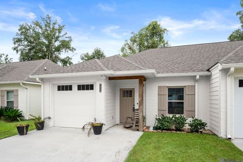 9-1219 Olde Oaks Dr, Zachary, LA, 70791-7030 | Card Image