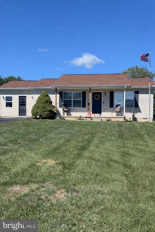 298 Montana Ct, Bunker Hill, WV, 25413-4414 | Card Image