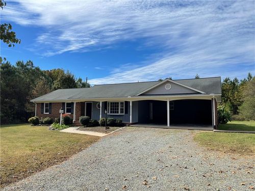 150 Fuller Mill Rd S, Trinity, NC, 27370-7043 | Card Image