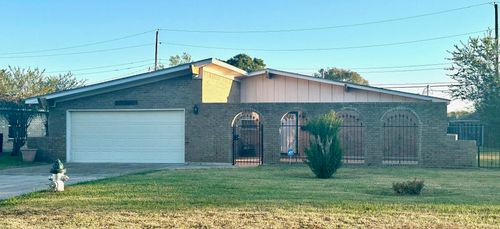 1895 Lucille St, Beaumont, TX, 77705-3330 | Card Image