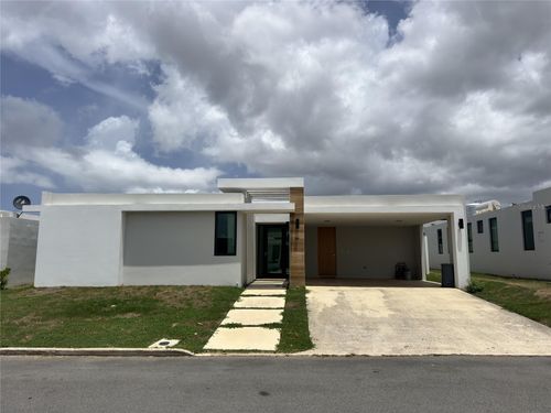 Residences at Rio Iguazú 135, Bayamon, PR, 00959 | Card Image