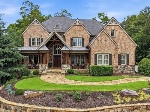 13335 Bishops Ct, Roswell, GA, 30075-6886 | Card Image