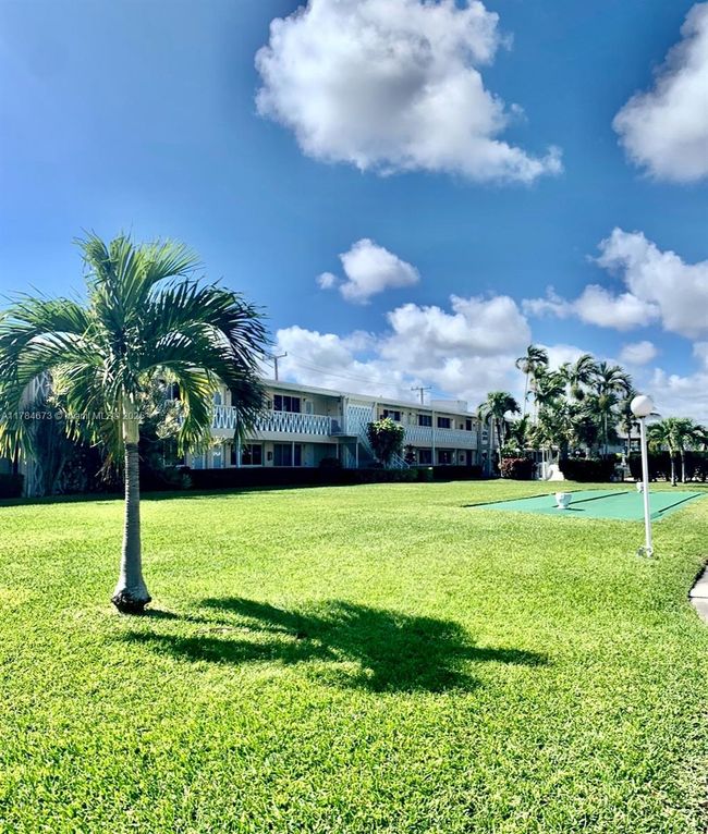 APT-126 - 900 Atlantic Shores Blvd, Home with 1 bedrooms, 1 bathrooms and null parking in Hallandale Beach FL | Image 17