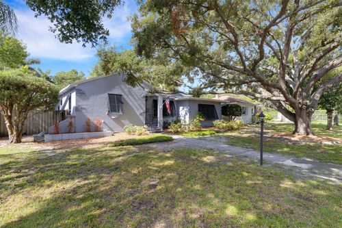 314 33rd Ave Ne, St Petersburg, FL, 33704-1502 | Card Image