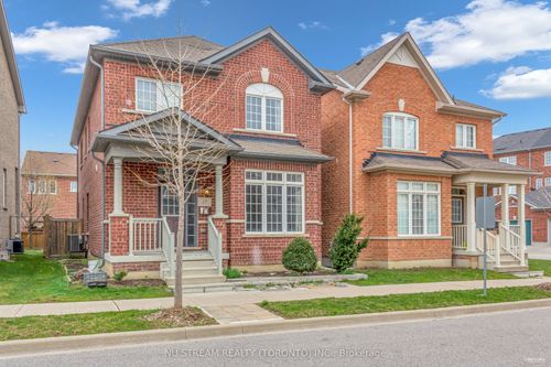 17 Greenery Rd, Markham, ON, L6B0V5 | Card Image