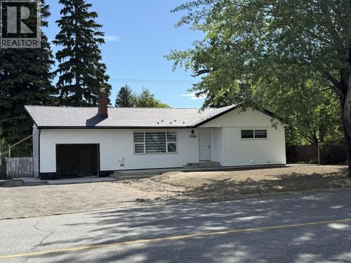 1558 Carney St, Prince George, BC, V2M2L5 | Card Image