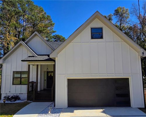 2152 Castlewood St, East Point, GA, 30344-1004 | Card Image