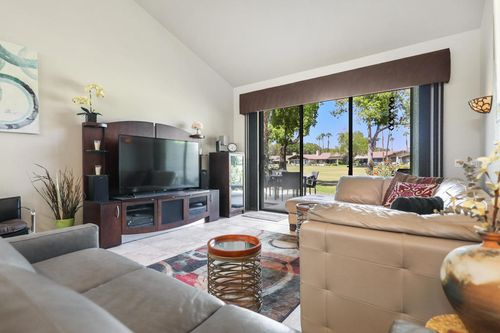186 Running Springs Dr, Palm Desert, CA, 92211-3214 | Card Image