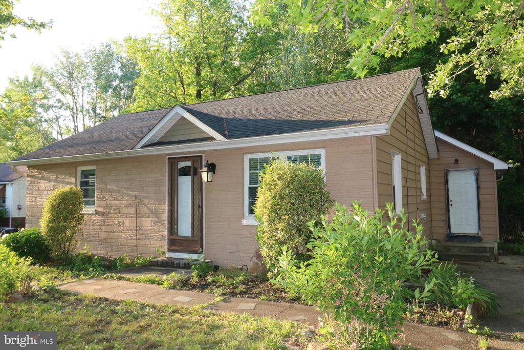 Hendrickson Mill Rd, Swedesboro, NJ 08085