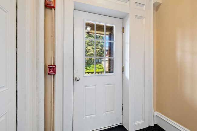 52 Myrtle St, Home with 0 bedrooms, 7 bathrooms and null parking in Manchester NH | Image 23