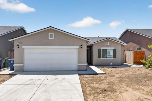 1108 E Ventura St, Avenal, CA, 93204-2071 | Card Image