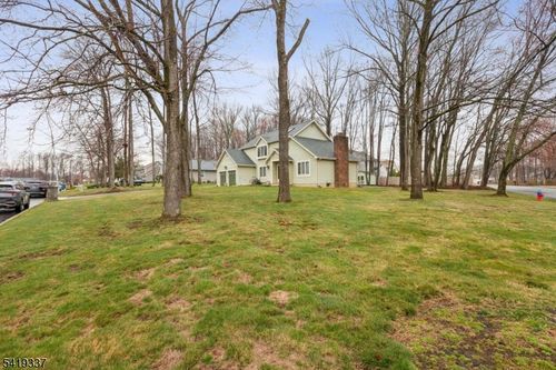 2 Grenoble Ct, Matawan, NJ, 07747-9651 | Card Image