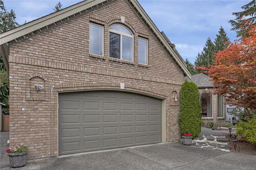 901 Savary Dr, Qualicum Beach, BC, V9K1R7 | Card Image