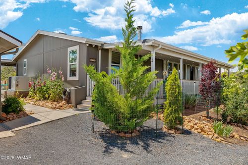 814 Wild Horse Ln, Show Low, AZ, 85901-3295 | Card Image