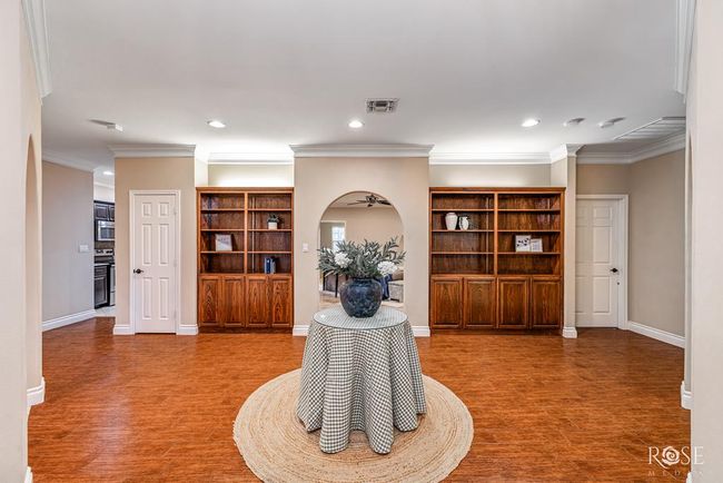 6014 Kingsbridge Dr, House other with 4 bedrooms, 3 bathrooms and 2 parking in San Angelo TX | Image 9