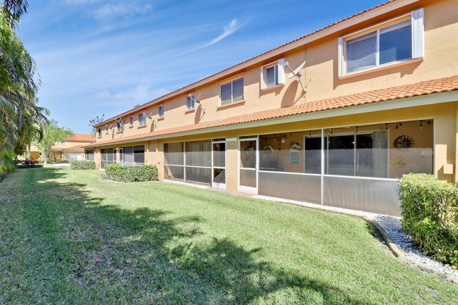 6170 Sugar Loaf Ln, Condo with 3 bedrooms, 3 bathrooms and null parking in West Palm Beach FL | Image 31