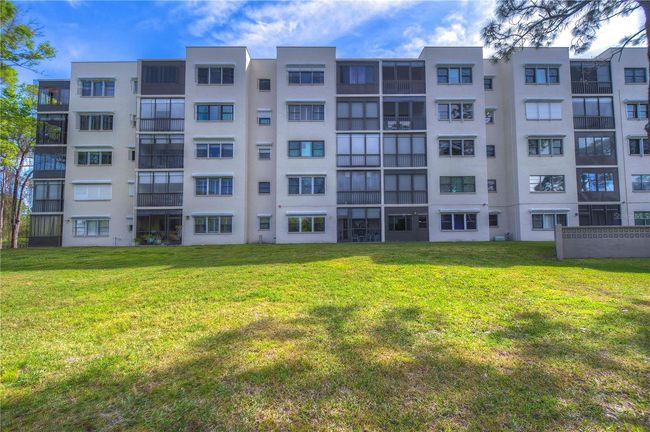 UNIT-109 - 8198 Terrace Garden Dr N, Condo with 2 bedrooms, 2 bathrooms and null parking in ST PETERSBURG FL | Image 30