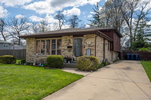 7007 W 110th St, Worth, IL, 60482-1426 | Card Image