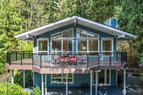 3820 E Ames Lake Dr Ne, Redmond, WA, 98053-9172 | Card Image