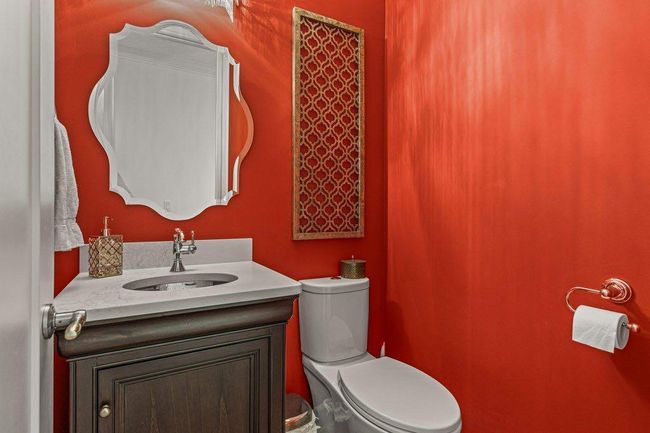 930 9 St, House other with 8 bedrooms, 7 bathrooms and 4 parking in Canmore AB | Image 25
