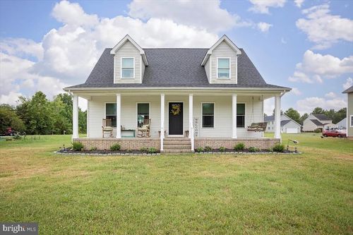 311 Railroad Ave, EAST NEW MARKET, MD, 21631-1523 | Card Image