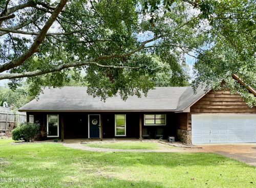 11 Sandway Dr, Brandon, MS, 39042-2143 | Card Image