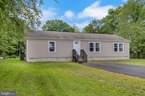 719 Hopewell Dr, CLAYTON, DE, 19938-2233 | Card Image