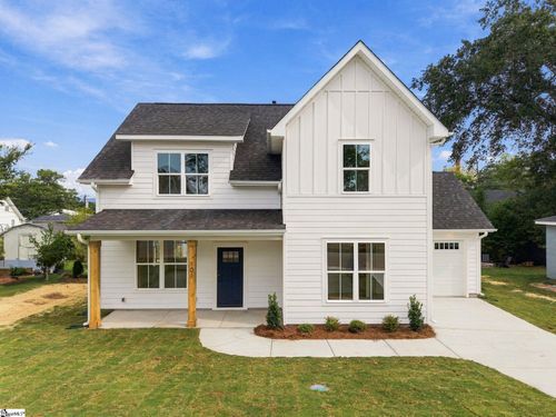 101 A St, Greenville, SC, 29611-5105 | Card Image