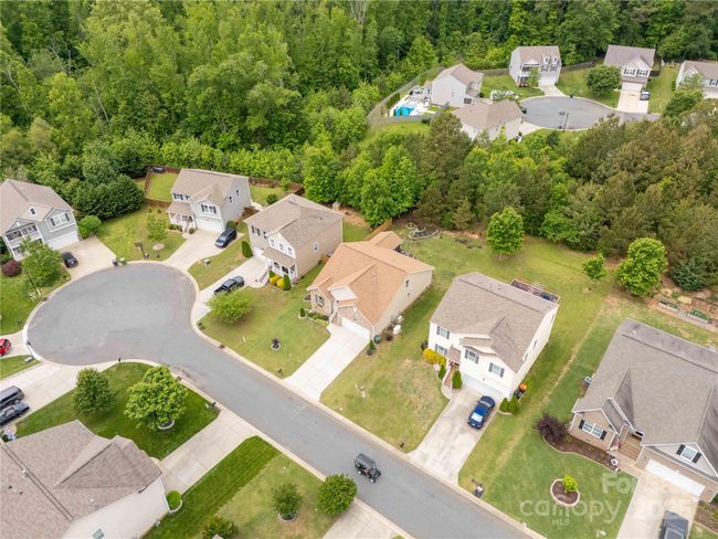 1680 Beleek Ridge Ln, House other with 3 bedrooms, 2 bathrooms and null parking in Clover SC | Image 36