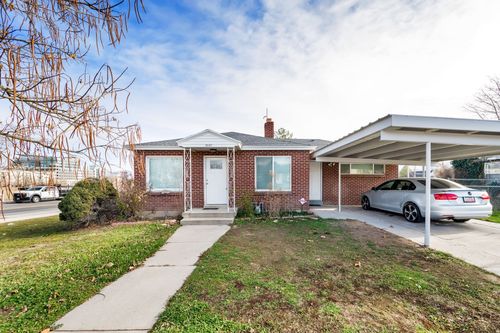 3657 S Granger Dr, West Valley City, UT, 84119-4302 | Card Image