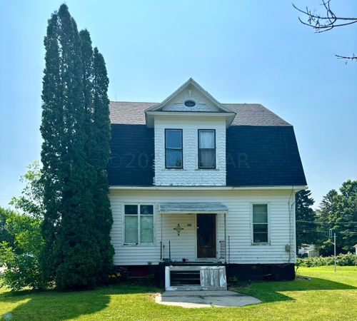 303 7th Street, Hatton, ND, 58240 | Card Image