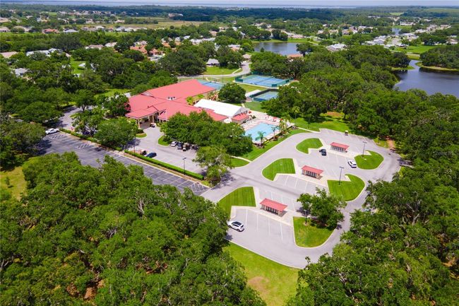 5512 Rosewall Cir, House other with 2 bedrooms, 2 bathrooms and null parking in LEESBURG FL | Image 40