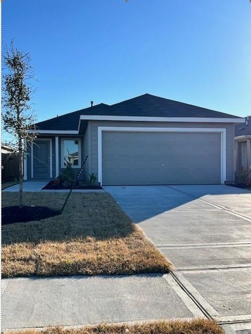 1226 Charlotte Way, Wharton, TX, 77488-5333 | Card Image