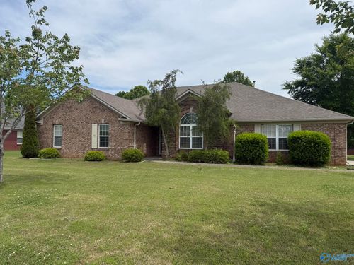 16774 Mulberry Ln, Athens, AL, 35613-6367 | Card Image