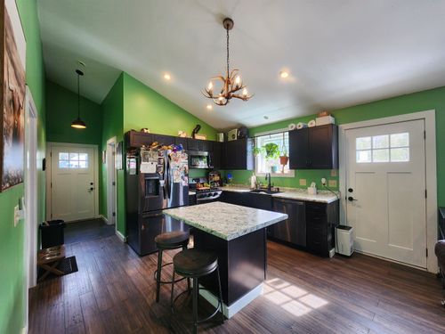 237 N Bennington Rd, Bennington, NH, 03442-4502 | Card Image