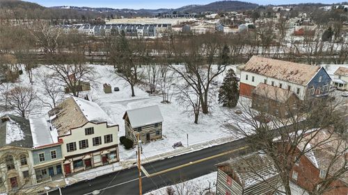 247 Mercer St, Harmony, PA, 16037-6811 | Card Image