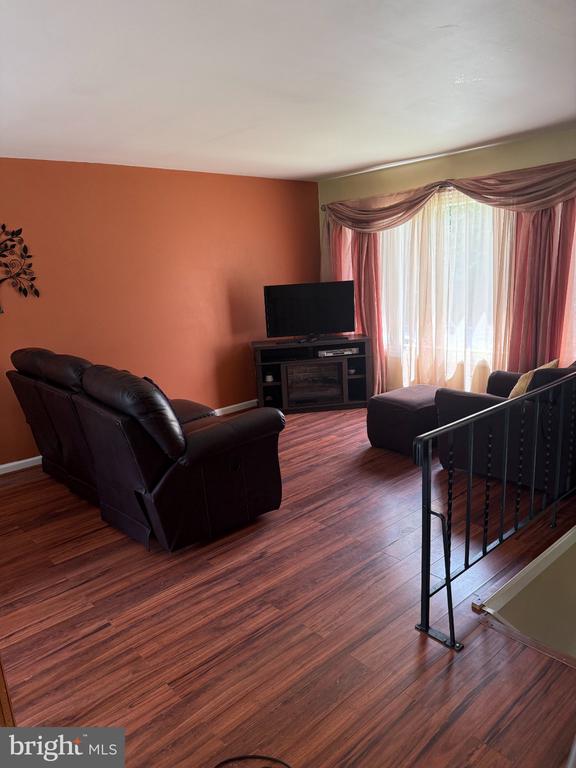 Residential Lease in SEWELL 3