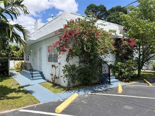 apt-4-601 Nw 90th St, El Portal, FL, 33150-2163 | Card Image